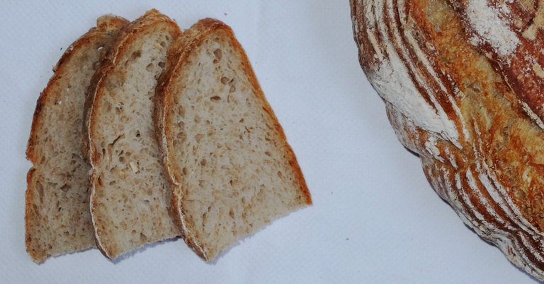 Bread with baked potatoes