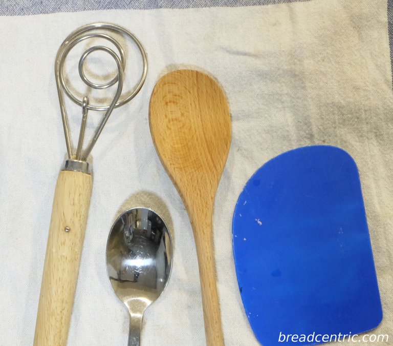 Spoons, mixer, scraper