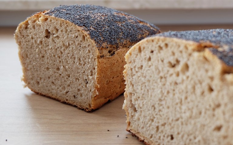 Three-phase rye-wheat sourdough - the crumb